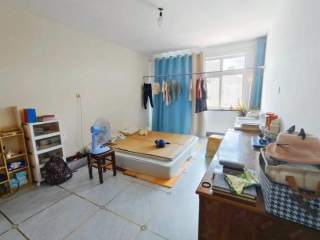 3室/53万/88.77平米/出售城阳火车站东待拆迁房